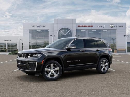Diamond Black Crystal Pearlcoat 2026 Jeep Grand Cherokee Limited
