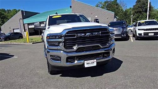 2025 RAM 2500 Big Horn Crew Cab 4x4 6'4' Box
