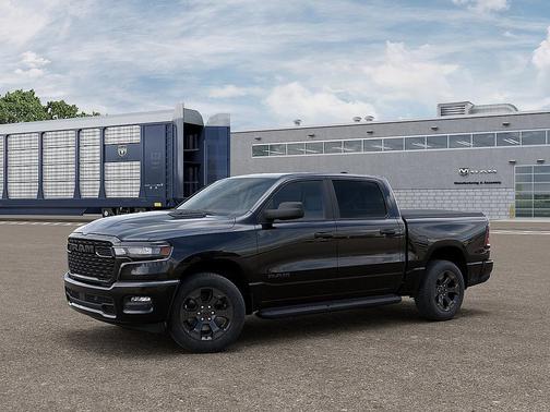 Diamond Black Crystal Pearlcoat 2026 RAM 1500 Express