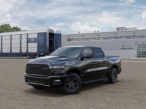 Diamond Black Crystal Pearlcoat 2026 RAM 1500 Express