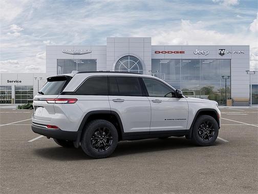 2026 Jeep Grand Cherokee Altitude