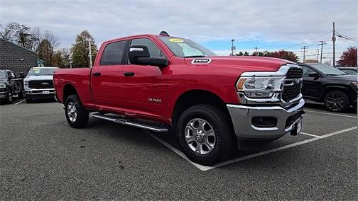 2024 RAM 2500 Big Horn Crew Cab 4x4 6'4' Box