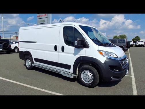 Bright White Clearcoat 2025 RAM ProMaster 2500 Tradesman
