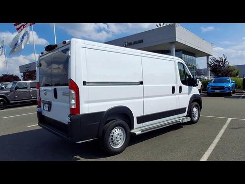 Bright White Clearcoat 2025 RAM ProMaster 2500 Tradesman