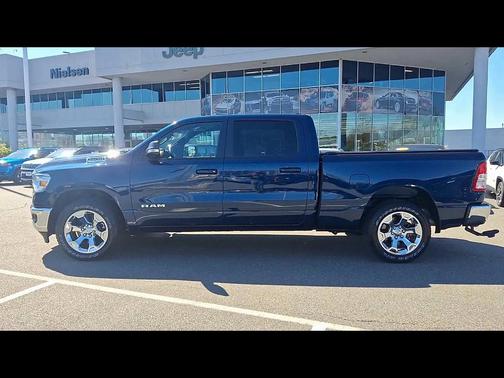 Patriot Blue Pearlcoat 2022 RAM 1500 Big Horn/Lone Star