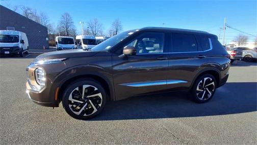 2022 Mitsubishi Outlander SEL