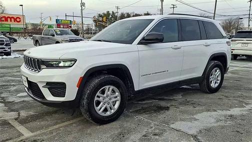 2024 Jeep Grand Cherokee Laredo