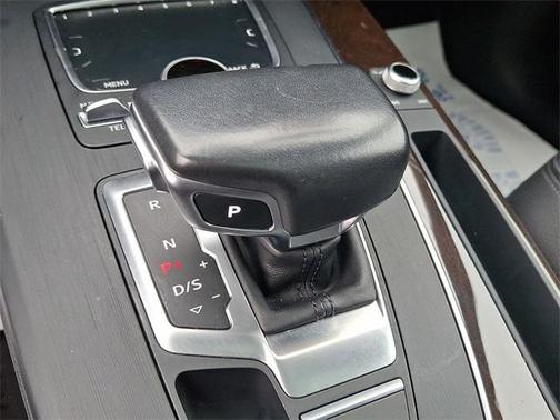 2018 Audi Q5 2.0T Tech Premium