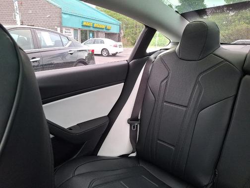 Solid Black 2020 Tesla Model 3 Standard Range Plus