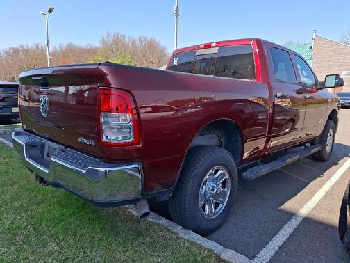 Delmonico Red Pearlcoat 2022 RAM 2500 Tradesman Crew Cab 4x4 6'4' Box