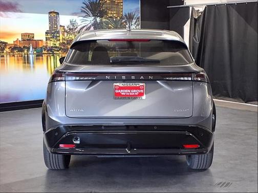 2025 Nissan ARIYA EVOLVE+