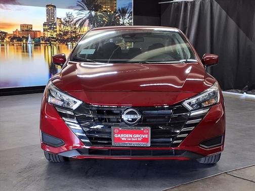2025 Nissan Versa 1.6 SV
