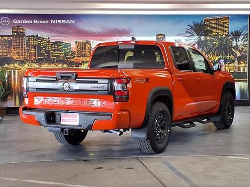 2025 Nissan Frontier PRO-X