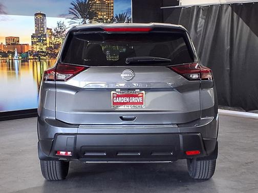 Gun Metallic 2026 Nissan Rogue SV