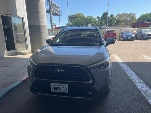 2023 Toyota Corolla Cross XLE