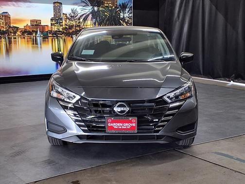 2025 Nissan Versa 1.6 S