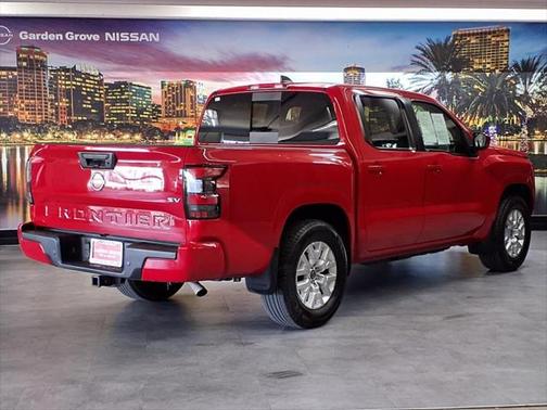 2023 Nissan Frontier SV