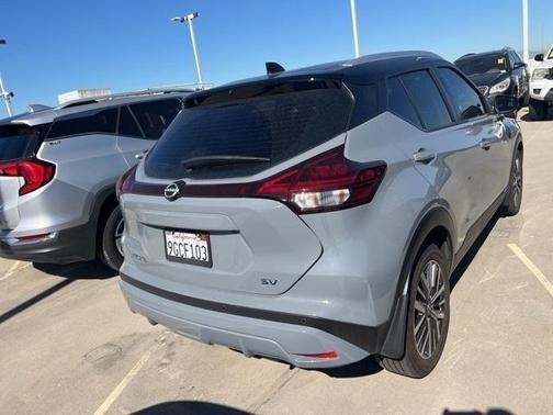 2023 Nissan Kicks SV