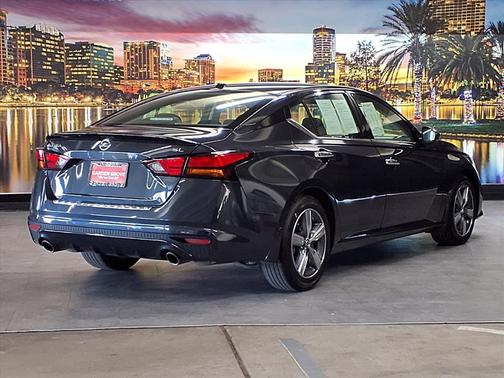 2022 Nissan Altima 2.5 SL
