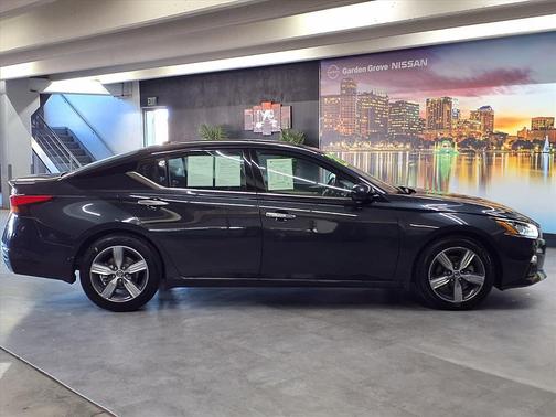 2022 Nissan Altima 2.5 SL
