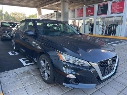 2022 Nissan Altima 2.5 SL