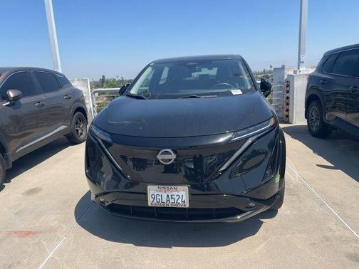 Black Diamond Pearl 2023 Nissan ARIYA EVOLVE+