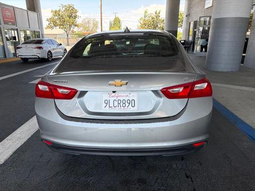 Sterling Gray Metallic 2024 Chevrolet Malibu LT