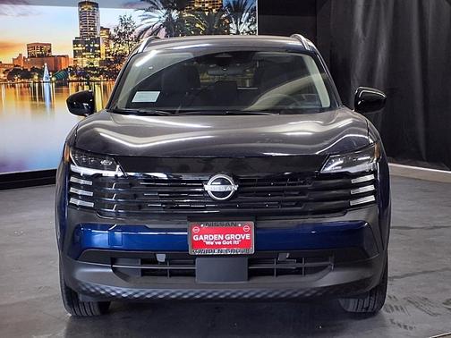 Deep Blue Pearl 2026 Nissan Kicks SV