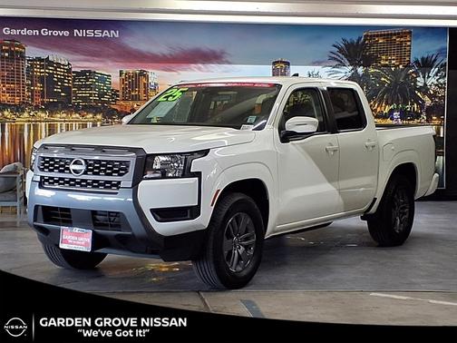 Glacier White 2025 Nissan Frontier SV