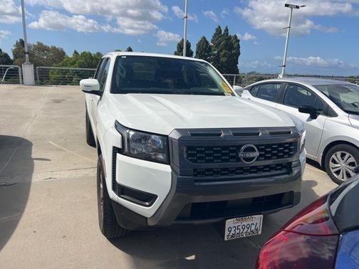 Glacier White 2025 Nissan Frontier SV