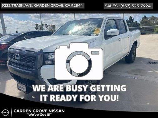 Glacier White 2025 Nissan Frontier SV