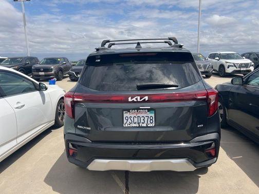 Gravity Gray 2025 Kia Seltos EX