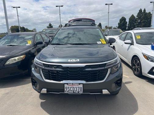 Gravity Gray 2025 Kia Seltos EX
