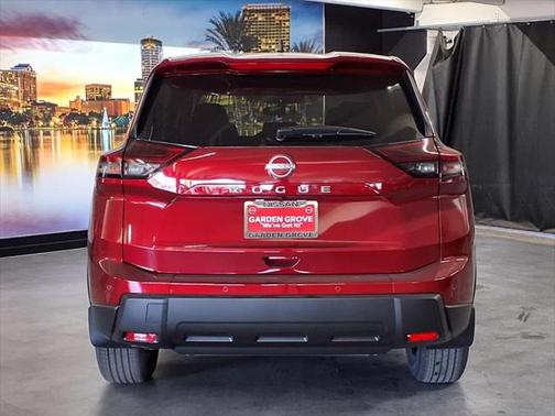 2025 Nissan Rogue S