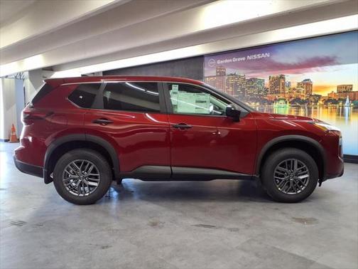 2025 Nissan Rogue S