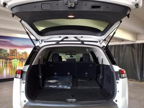 2025 Nissan Pathfinder S FWD