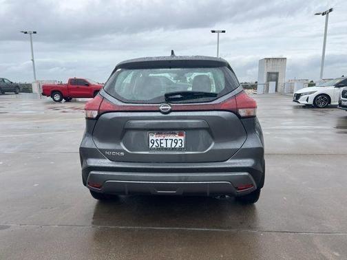 2024 Nissan Kicks S