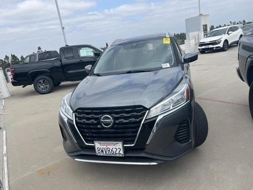 2021 Nissan Kicks SV