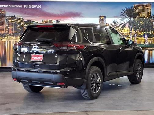 2025 Nissan Rogue S