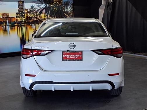 2025 Nissan Sentra SV