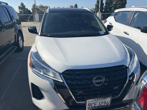 2023 Nissan Kicks SV