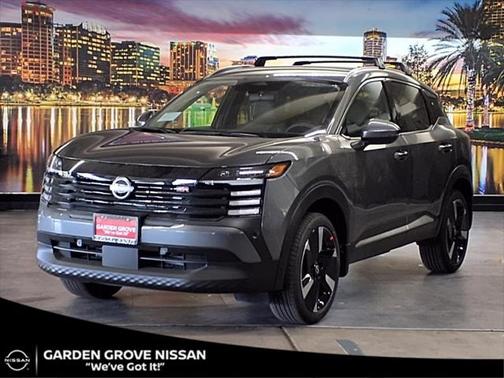 2025 Nissan Kicks SR