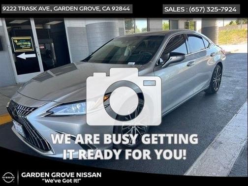 Iridium 2024 Lexus ES 300h Base