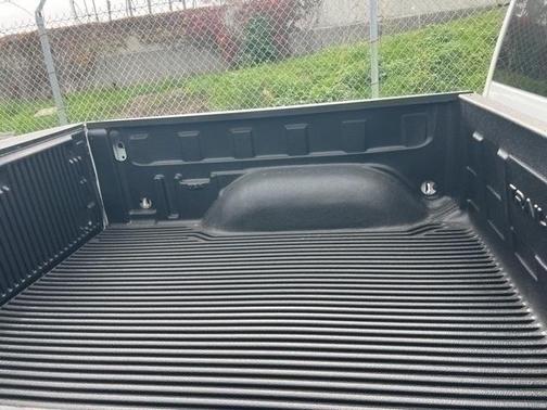 2024 RAM 1500 Classic Warlock Crew Cab 4x2 5'7' Box