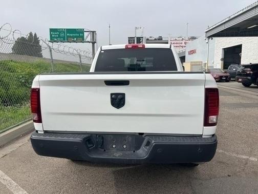 2024 RAM 1500 Classic Warlock Crew Cab 4x2 5'7' Box