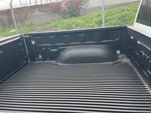 2024 RAM 1500 Classic Warlock Crew Cab 4x2 5'7' Box