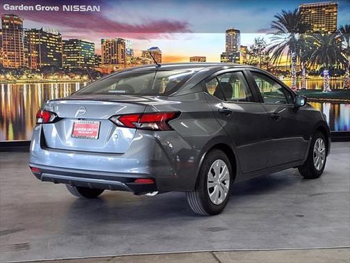 2025 Nissan Versa 1.6 S