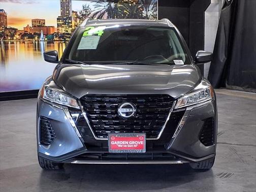 2024 Nissan Kicks SV