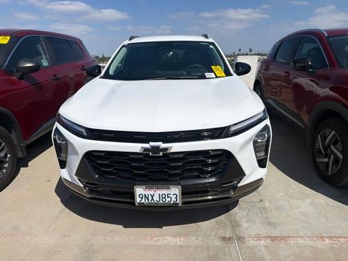Summit White 2025 Chevrolet Trax ACTIV