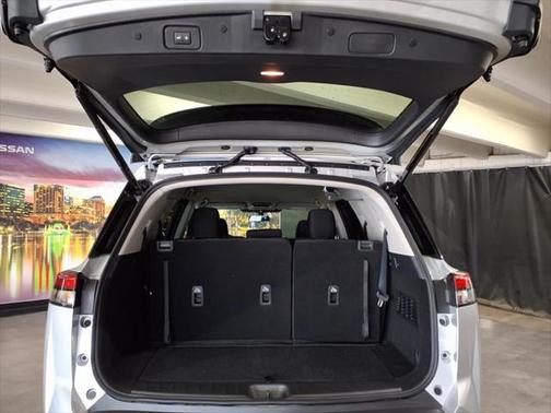 2025 Nissan Pathfinder SV FWD